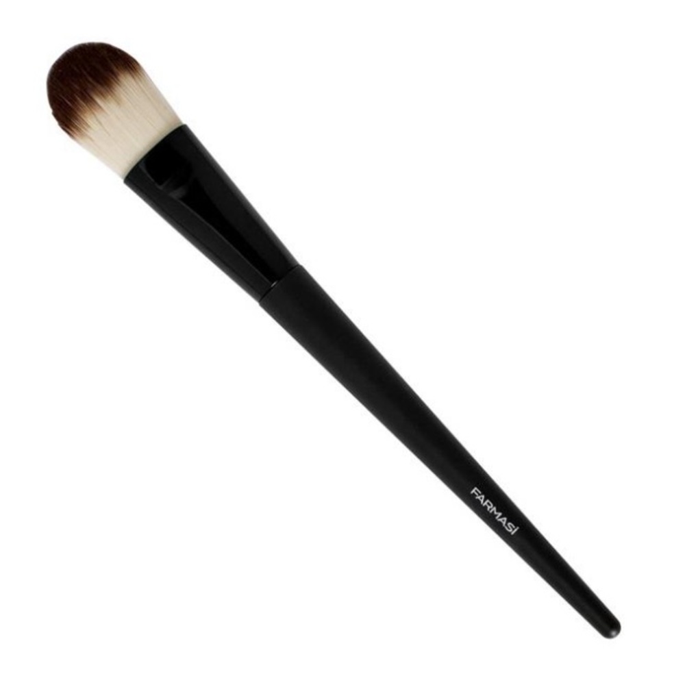 Foundation brush.